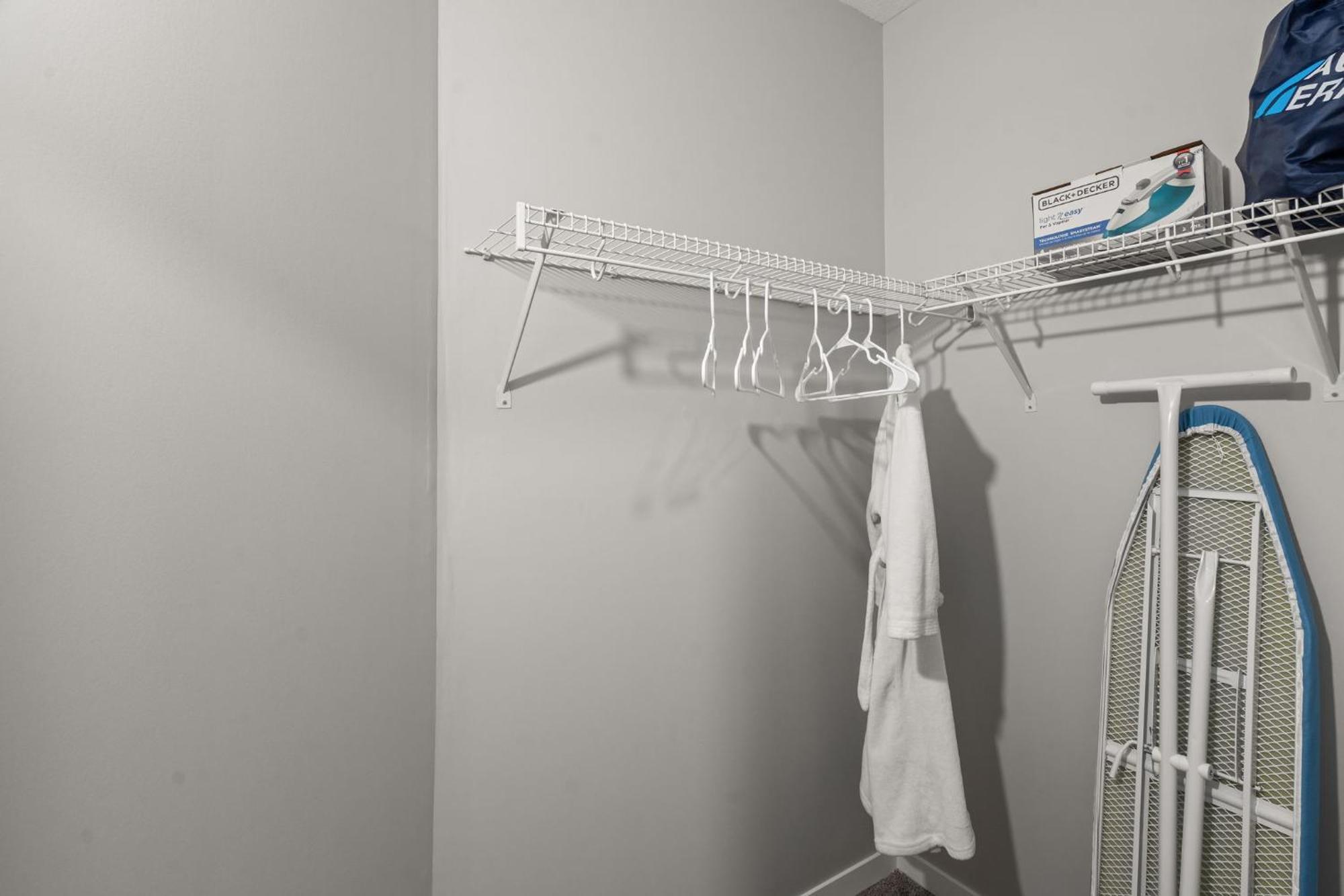 Meriweather - Calgary Breathtaking 1-Bedroom Apartment Luaran gambar